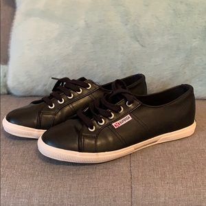 NWOT Superga Sneakers - size 40
